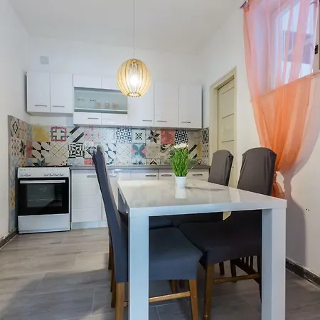 Zdt Apartamento